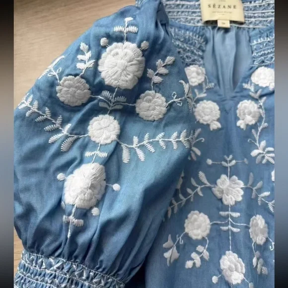 Sezane Blue Floral Embroidered Top 36 - Picture 6 of 9